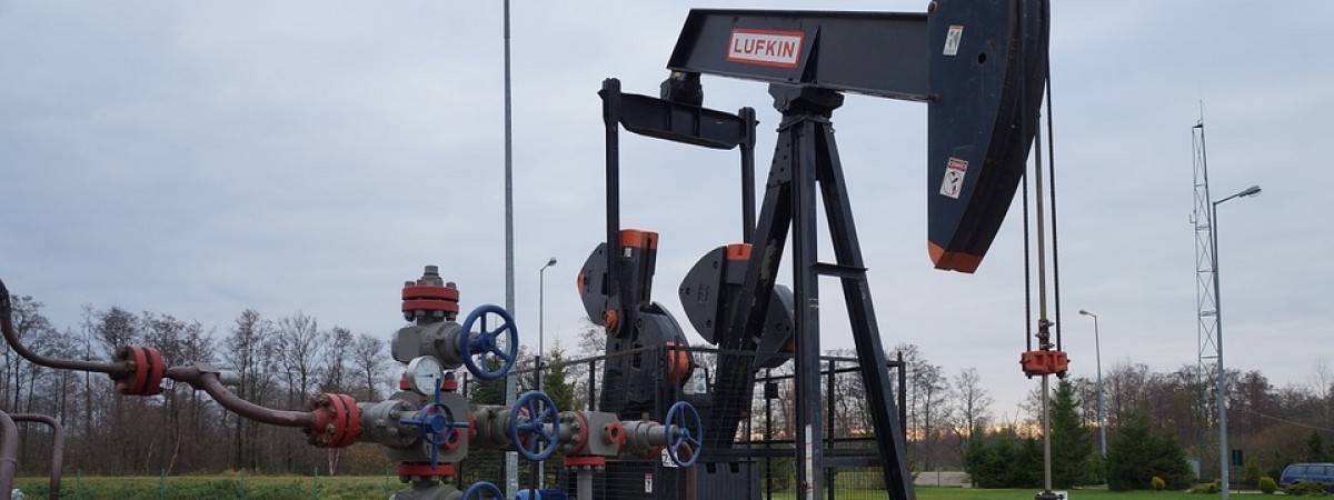 Cena ropy idzie w górę. Jest najwyższa od trzech miesięcy