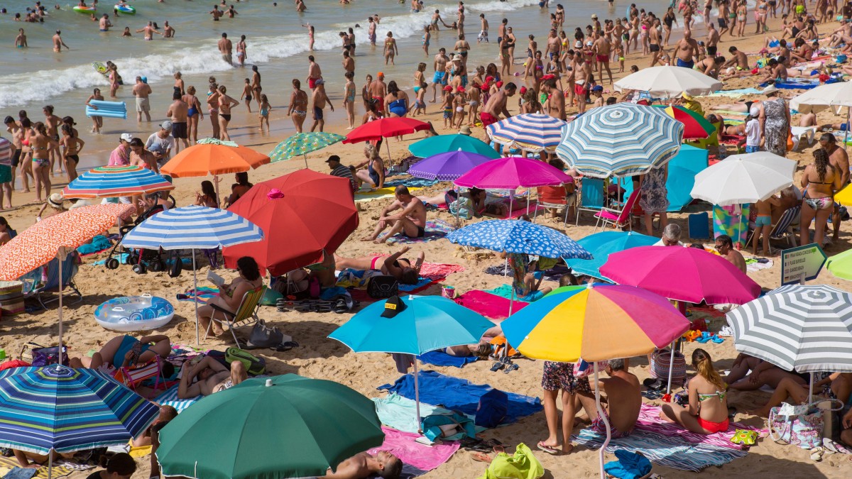 Norwegowie śmielej planują wakacje 2021. Zachęcają ich wieści o szczepionce