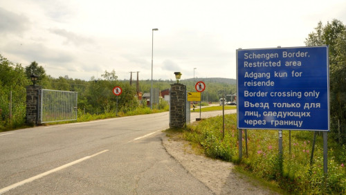 Kraj fiordów łagodzi przepisy wjazdowe. Więcej cudzoziemców przekroczy norweską granicę