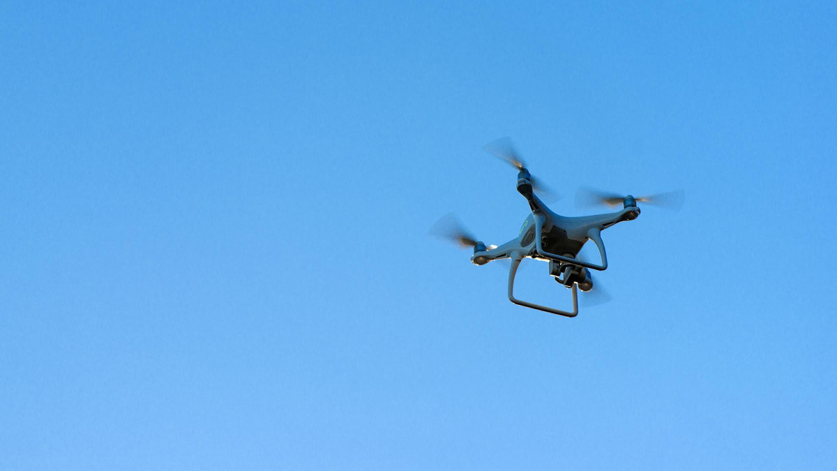 Rośnie aktywność dronów w Norwegii. Rząd ma pierwsze plany działania