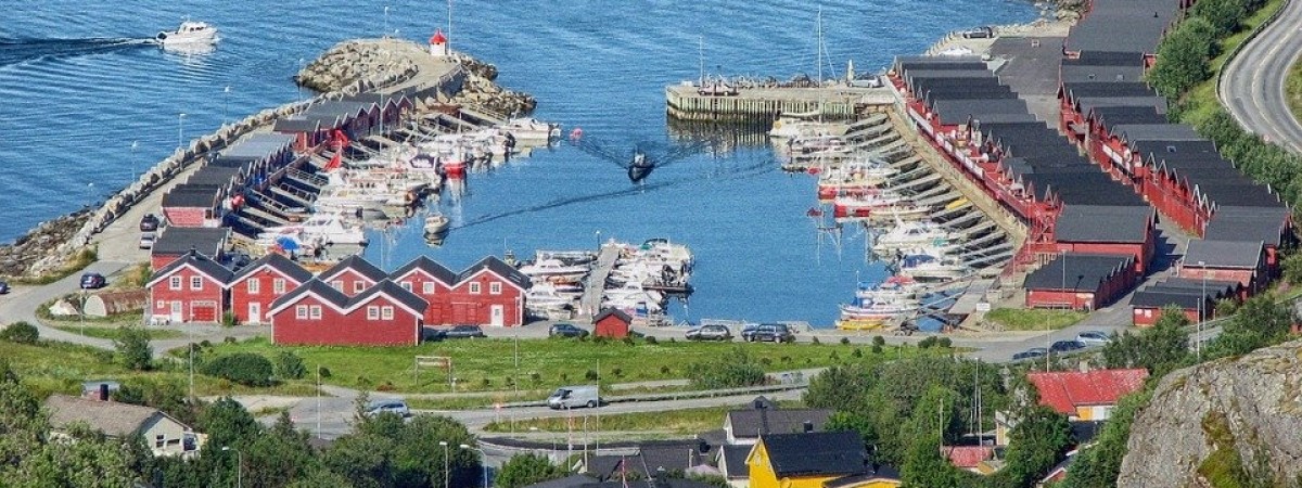 Północna Norwegia zaostrza kwarantannę: obowiązkowa izolacja po powrocie z południowych gmin