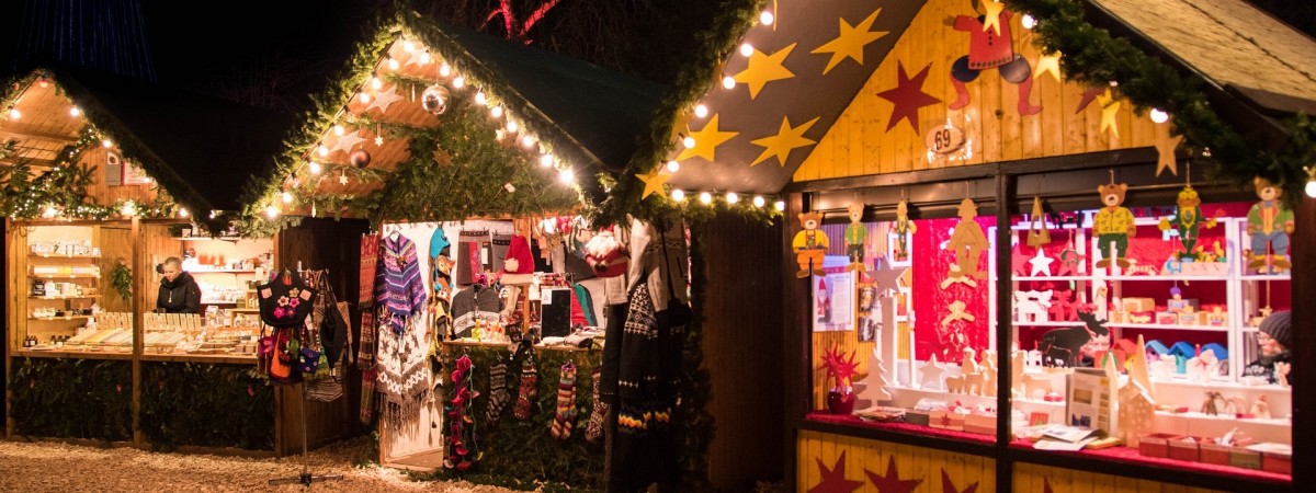 Poczuj atmosferę Świąt: przegląd jarmarków bożonarodzeniowych w Norwegii