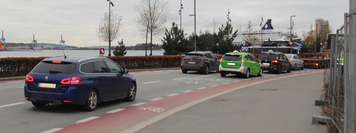 Prawie 40 000 samochodów jeździ bez OC. Kierowcy ryzykują milionowe kwoty