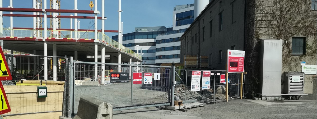 To pracodawca opłaca nocleg i zakwaterowanie. Koniec wątpliwości w budowlance