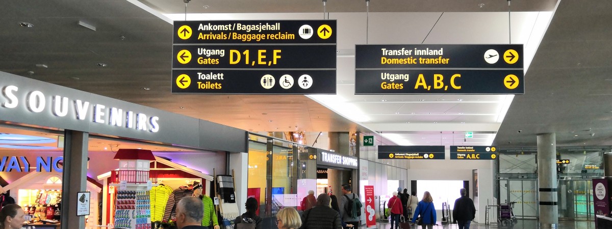 Pierwsze kroki na norweskim lotnisku? Te zwroty mogą się przydać [SŁOWNICZEK]