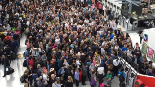 Bomba na lotnisku Bergen Flesland? Ruch wstrzymano, pasażerowie wściekli