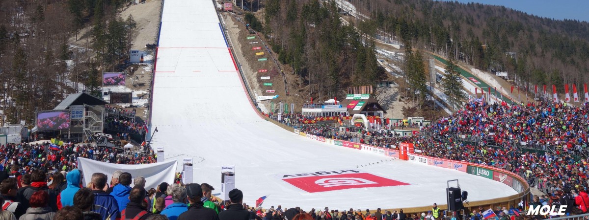 Bezkonkurencyjny Kobayashi. Polska kadra z nowym trenerem