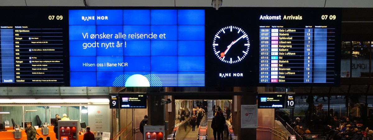 W Wielkanoc mieszkańców stolicy i okolic czeka masa przesiadek. Norweskie koleje zapowiadają „niezbędne prace” na torach