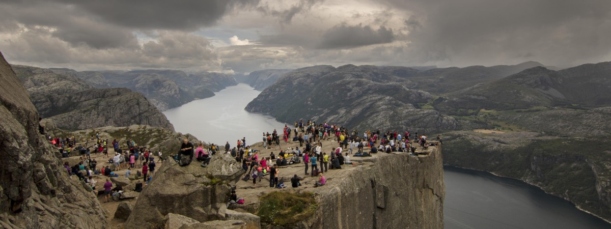 9 rzeczy, które najbardziej denerwują Norwegów podczas wakacji „u siebie”
