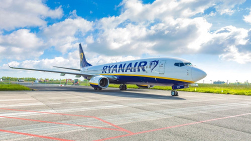 Miliardowa strata Ryanair: „państwowe pakiety pomocowe zakłócają konkurencję”