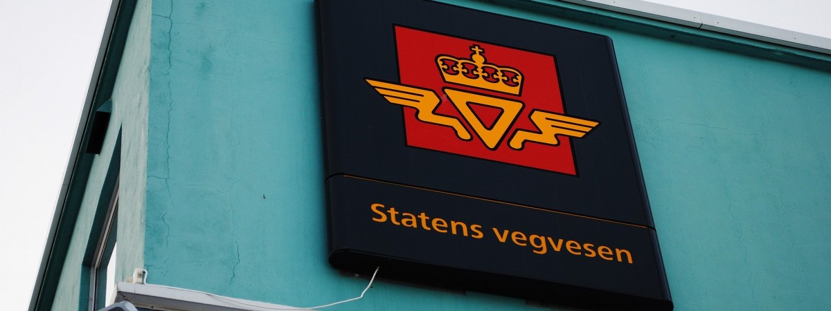 Nowe zasady rejestracji aut: od dziś obowiązkowo trzeba zatwierdzić własność