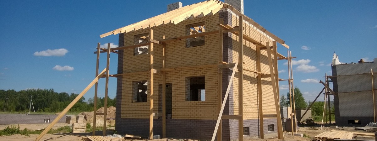 Większość placów budowy natychmiastowo zamknięta. Powodem naruszenie zasad bezpieczeństwa