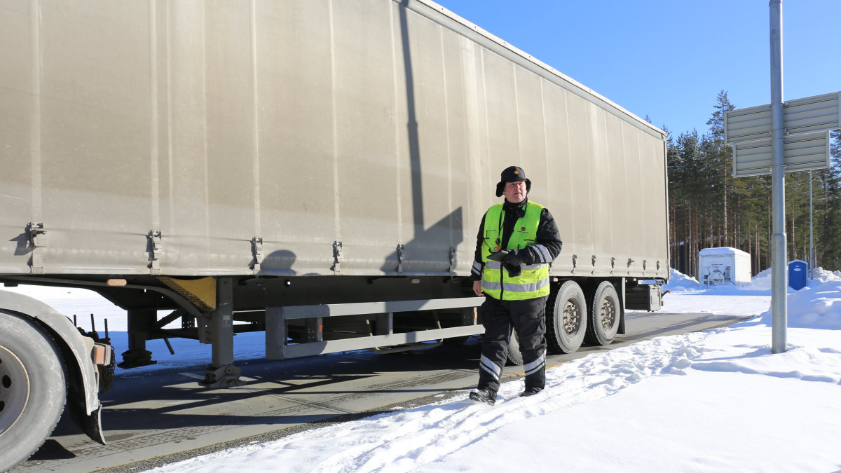 Norweskie media skrytykowały Polaka. Problemem były nieodpowiednie opony