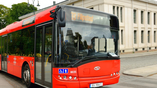 Oslo: latem bezpłatna komunikacja miejska dla dzieci pod opieką dorosłych