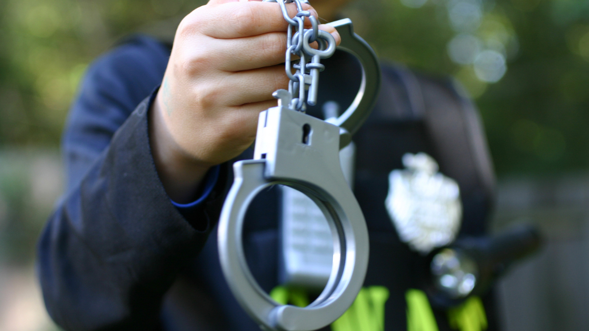 Cazuri penale în Norvegia – ce drepturi are un polonez reținut?