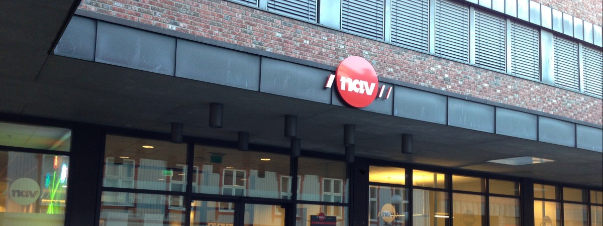 Przebywali za granicą, podali fałszywe adresy w Norwegii: oszuści wyłudzili z NAV ponad 150 milionów koron