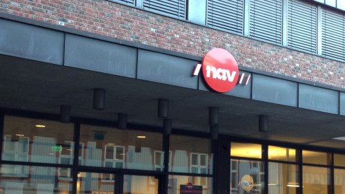 Przebywali za granicą, podali fałszywe adresy w Norwegii: oszuści wyłudzili z NAV ponad 150 milionów koron