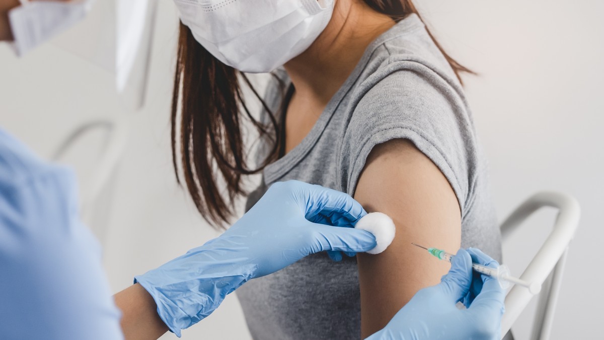 Prawie dwie trzecie norweskiej populacji w pełni się zaszczepiły. Wkrótce wszyscy dorośli dostaną pierwszą dawkę