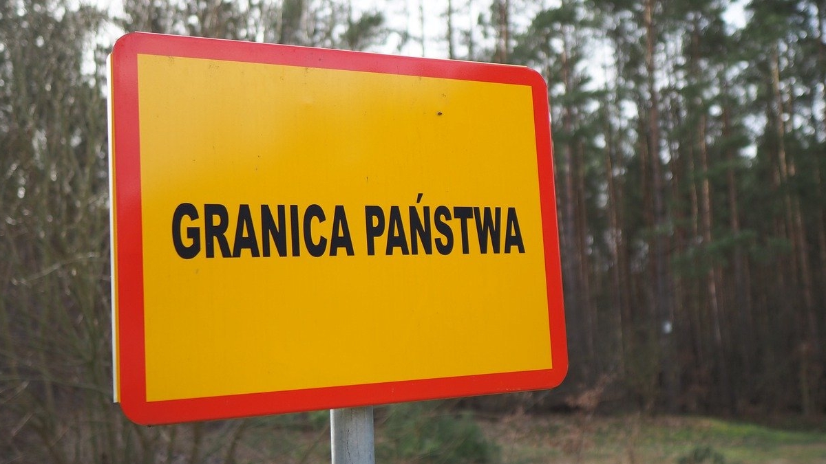 Czy bez szczepionki i testu przekroczę granicę? Poradnik dla podróżujących do Polski