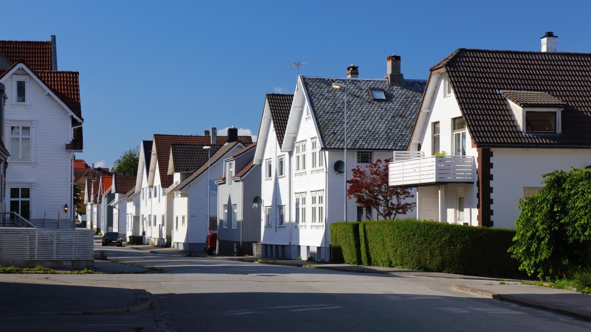 Rosną ceny nieruchomości z rynku wtórnego. Koszty budowy domu także w górę