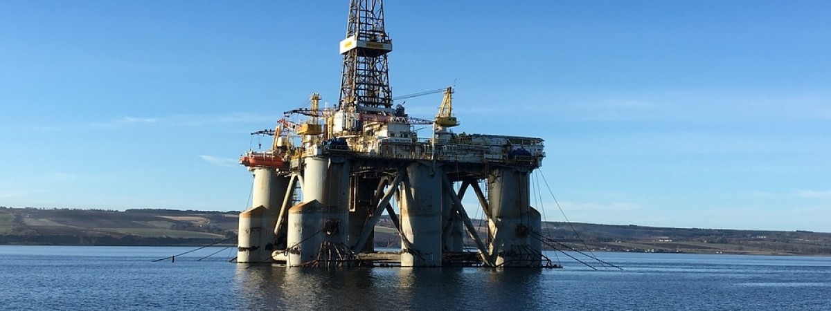 Rośnie eksport towarów. Zyski z ropy najwyższe od 4 lat