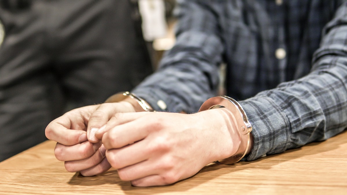 Próbował przemycić prawie 100 kilogramów haszyszu. Trafi za to za kratki 