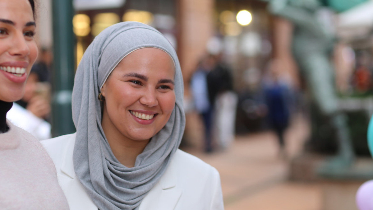 Zasłynęła dzięki serialowi o nastolatkach, teraz działa na rzecz mniejszości. W Norwegii wybrano laureatkę Jenteprisen 2024