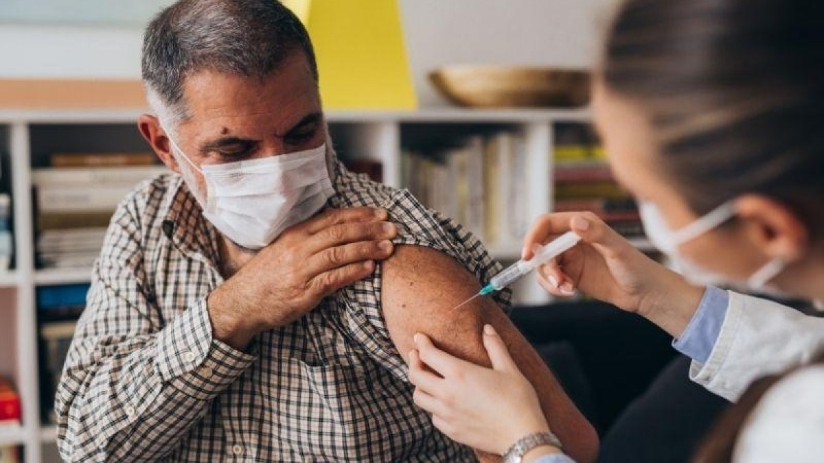 Zmiany w polskim i norweskim programie szczepień: latem preparat przyjmie każdy zainteresowany