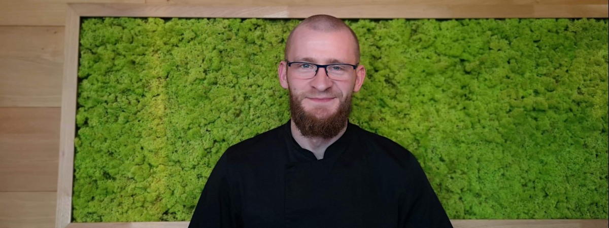 „Mamy bardzo dużo do zaoferowania światu”: Polak jest kucharzem, nam opowiada o kulisach pracy w norweskiej gastronomii