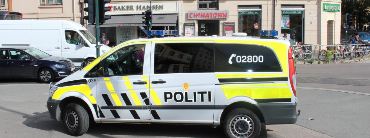 Koperta z białym proszkiem w budynku rządowym. Wezwano służby bezpieczeństwa