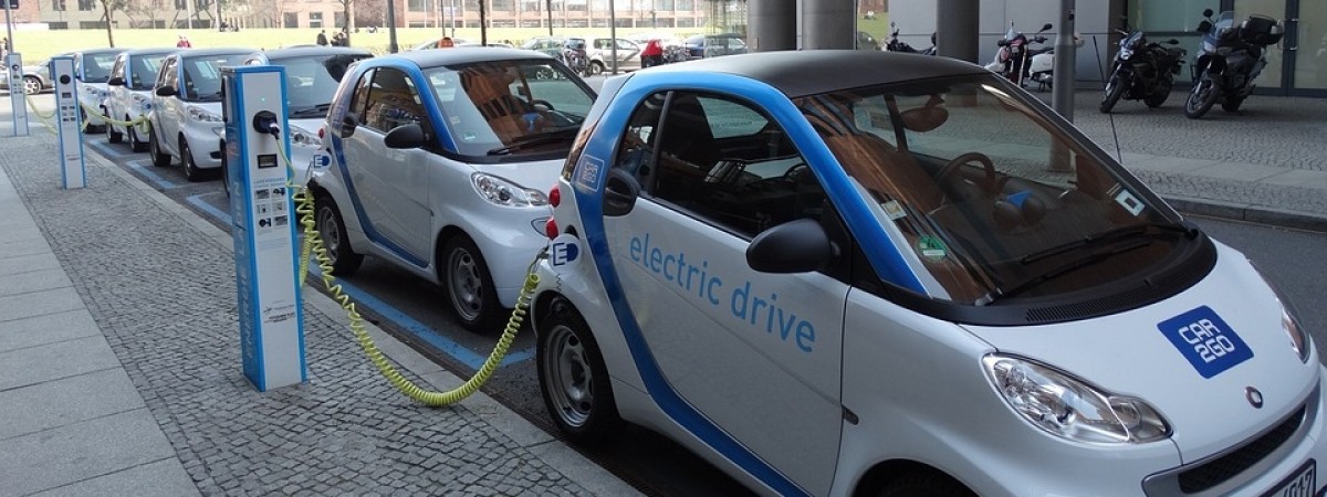 Elbil – czy kupno samochodu elektrycznego rzeczywiście się opłaca?