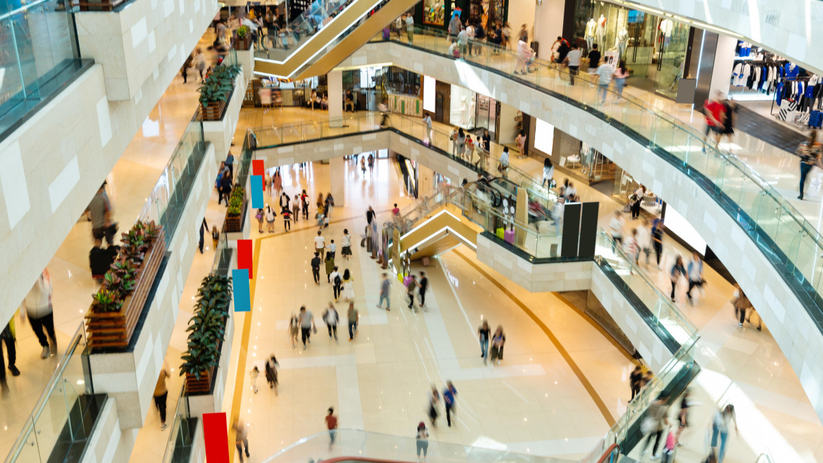 Szał zakupowy w Norwegii? Eksperci mówią o rosnącej sile nabywczej