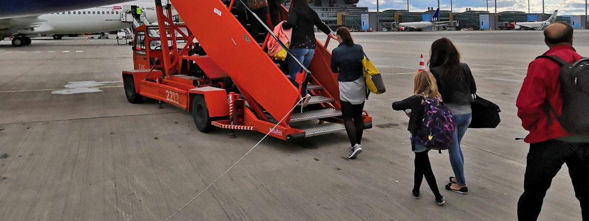 Polskie lotniska obsłużyły miliony pasażerów. Do Norwegii nie poleciało ich najwięcej