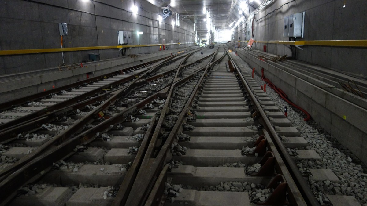 Miała ułatwić życie mieszkańcom, wytrzymała osiem dni. Szukają winnych awarii na Follobanen