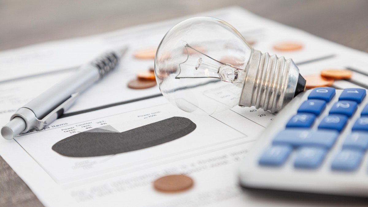 Norwescy konsumenci nie wiedzą, jaką mają umowę na prąd. Tymczasem większość korzysta ze stawki spot