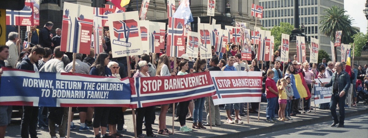 Rośnie lawina skarg na Barnevernet. Urząd tłumaczy się przed Trybunałem 