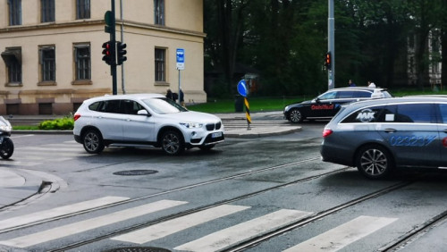 Nawet 50 koron za jeden przejazd: chcą podwoić bompenger w godzinach szczytu