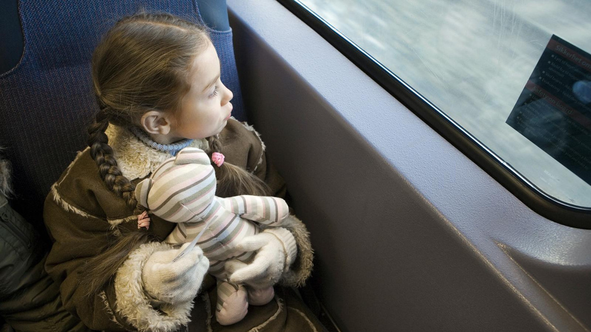 Dzieci i studenci w Norwegii będą podróżować taniej: nowe ceny biletów kolejowych