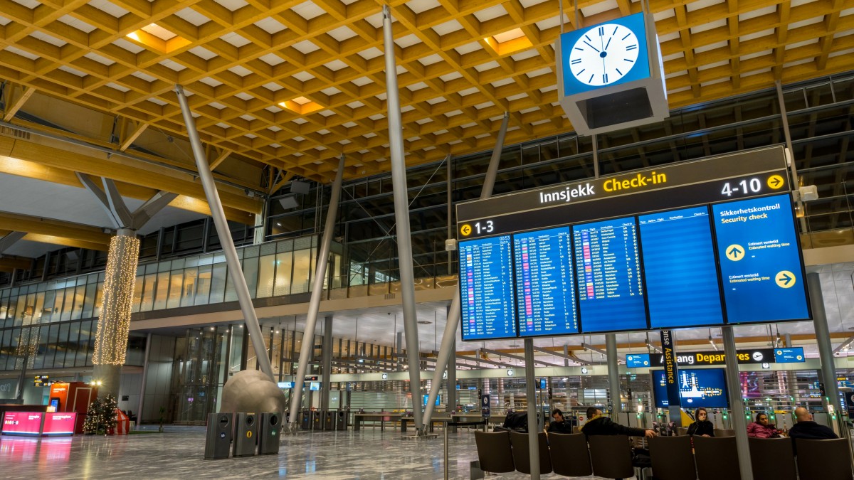 Obowiązek rejestracji podróży wchodzi w życie już teraz. Przekraczasz norweską granicę, musisz się zarejestrować 