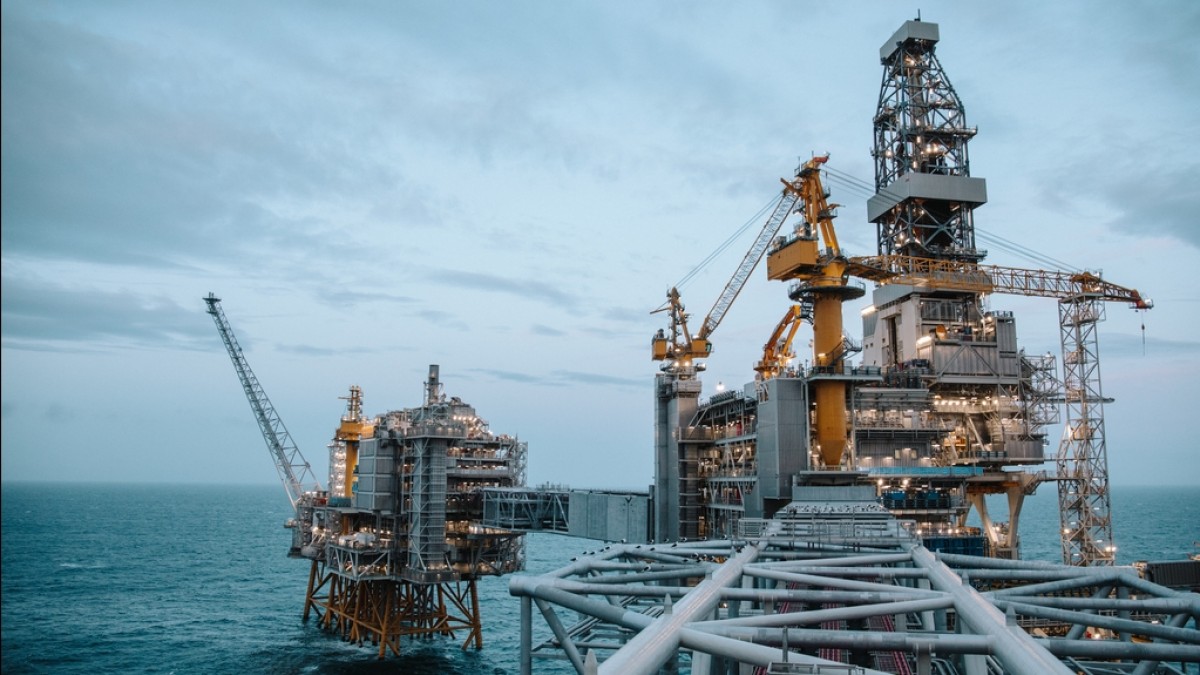 Cena ropy ostro w górę: tak drogo nie było od blisko trzech lat