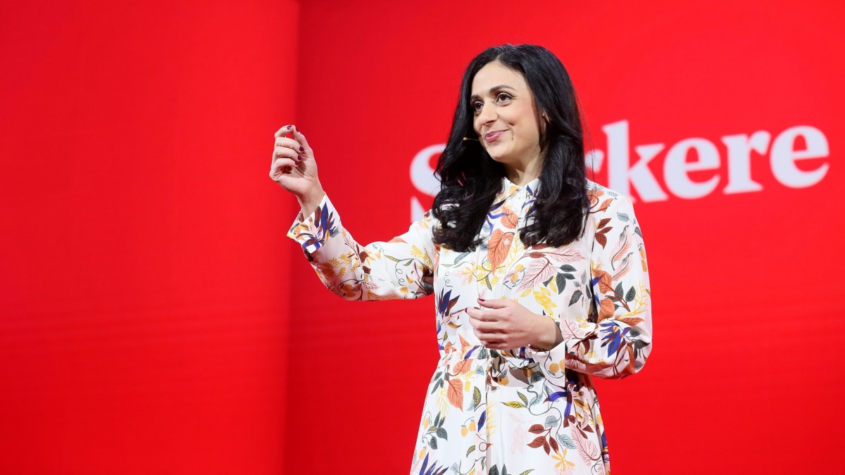 Etat jako norma w życiu zawodowym: rząd wprowadzi prawo do pracy w pełnym wymiarze godzin