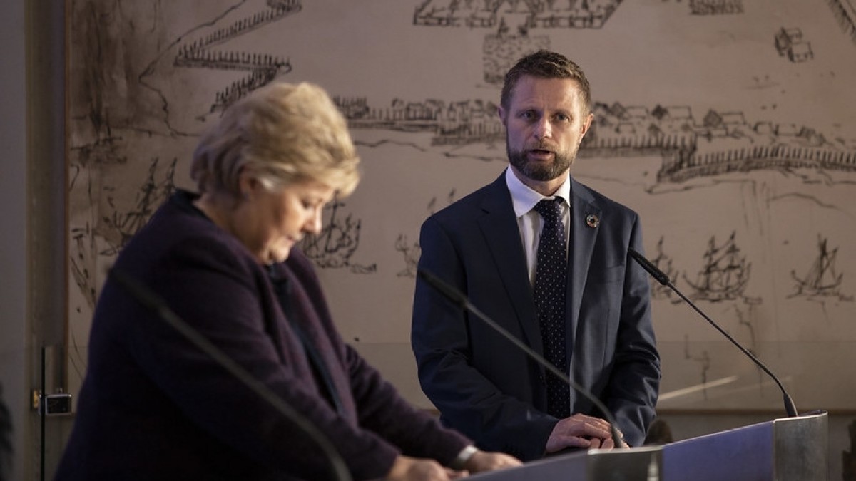 Norweska strategia szczepień nieudolna? Może doprowadzić do wakacyjnych problemów