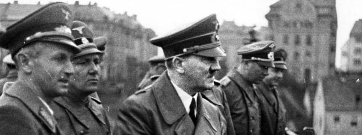 Hitler wraca do kraju fiordów. Zbliża się premiera norweskiej wersji „Mein Kampf”