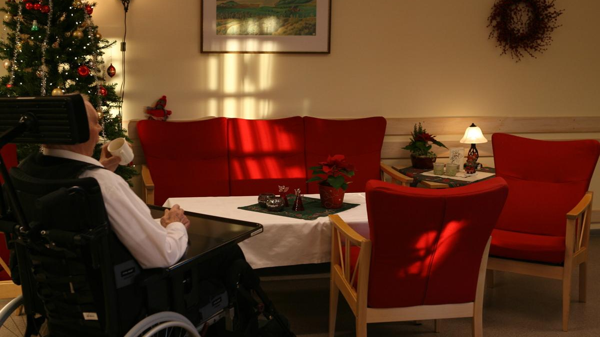 Nadejdzie kryzys w opiece nad seniorami? Specjaliści ostrzegają już dziś