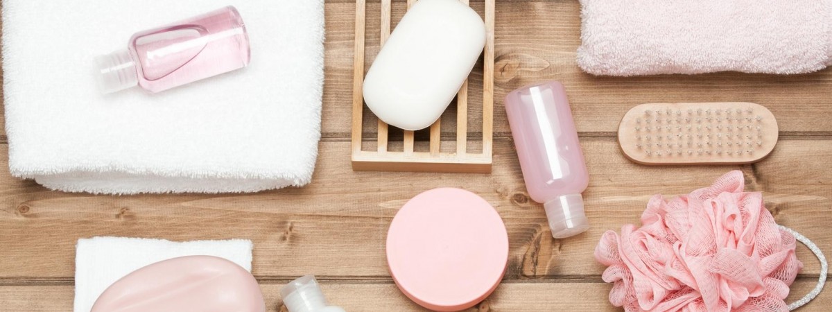 Aloesowy żel, mgiełki do ciała, korzenne perfumy. Jakich kosmetyków używają Polki, które mieszkają w Norwegii?