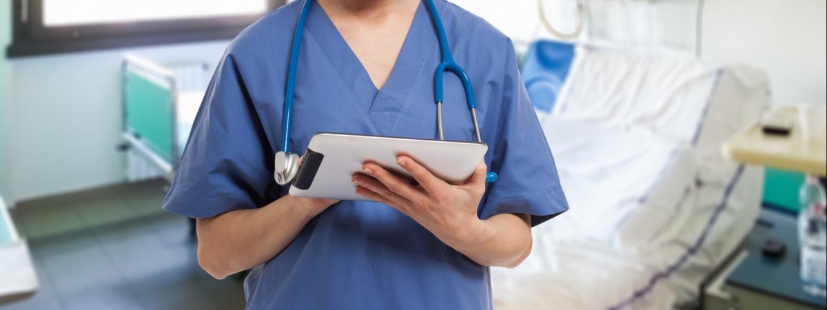 100 tysięcy koron bonusu do pensji. Norweski szpital walczy o pielęgniarki z zagranicy