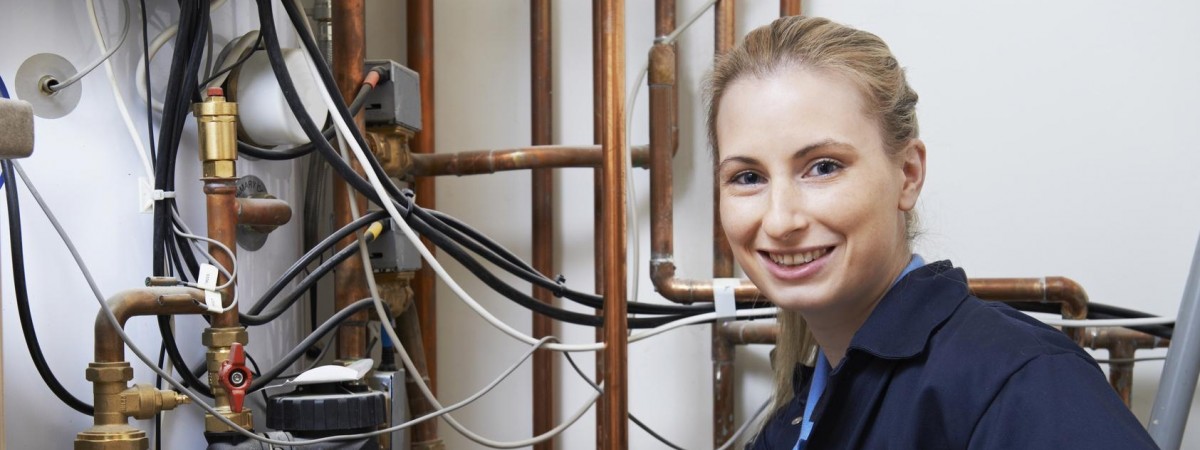 Przełom w uznawaniu kwalifikacji zawodowych. Polacy będą mogli autoryzować wykształcenie w kilku zawodach