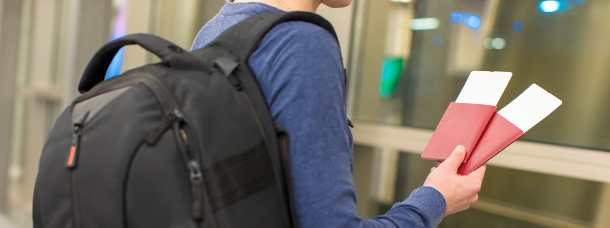 Oczekiwania większe niż możliwości: dlaczego wykształceni Polacy wyjeżdżają?