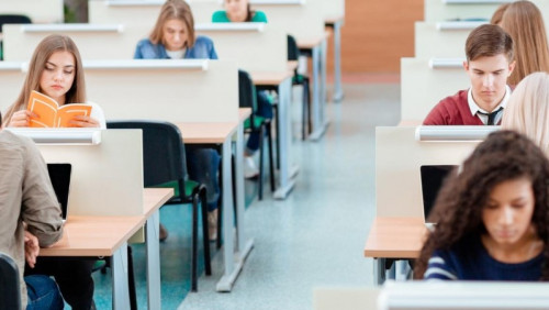 Tysiące studentów bez dachu nad głową. Brakuje miejsc w akademikach