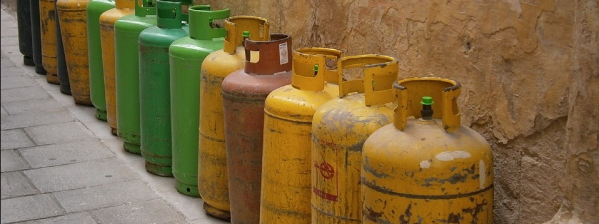 Używasz butli gazowej? Dowiedz się, jak bezpiecznie z niej korzystać
